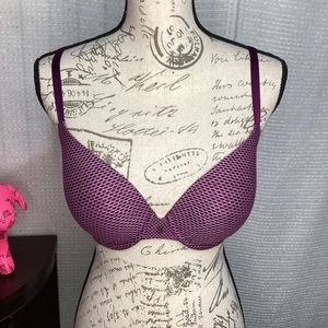 Victoria’s Secret Uplift Semi Demi Bra